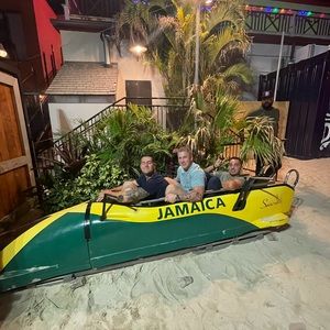 Meet your Posher, Brandon